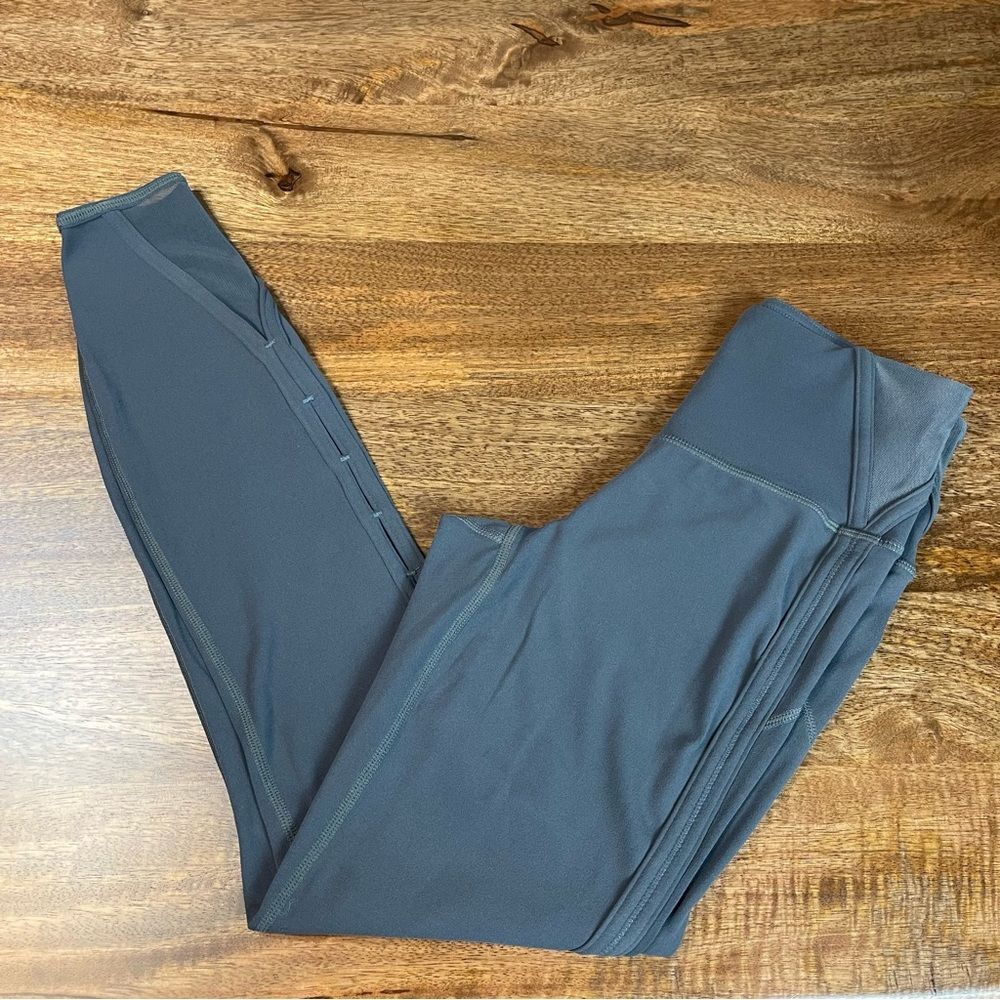 Athleta High Rise Peekaboo 7/8 Tight Size XXS